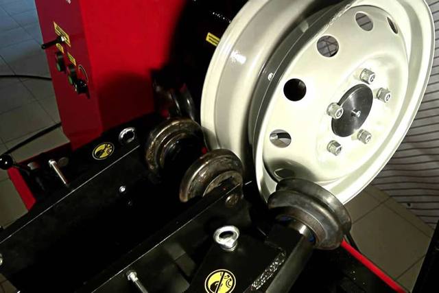 Прокатка дисков: раскатка штампованных и стальных автомобильных дисков
