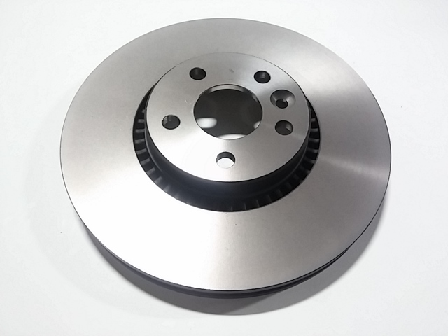 Диски для volvo (Вольво): размер оригинальных колесных дисков на xc90, s80, s60