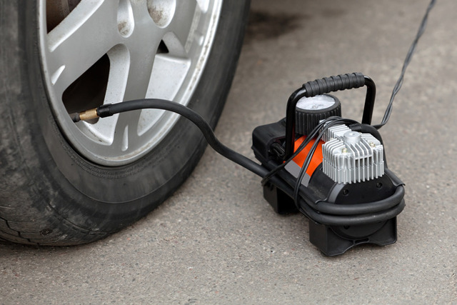 Компрессор для колес: подкачка шин для автомобиля, как выбрать автокомпрессор