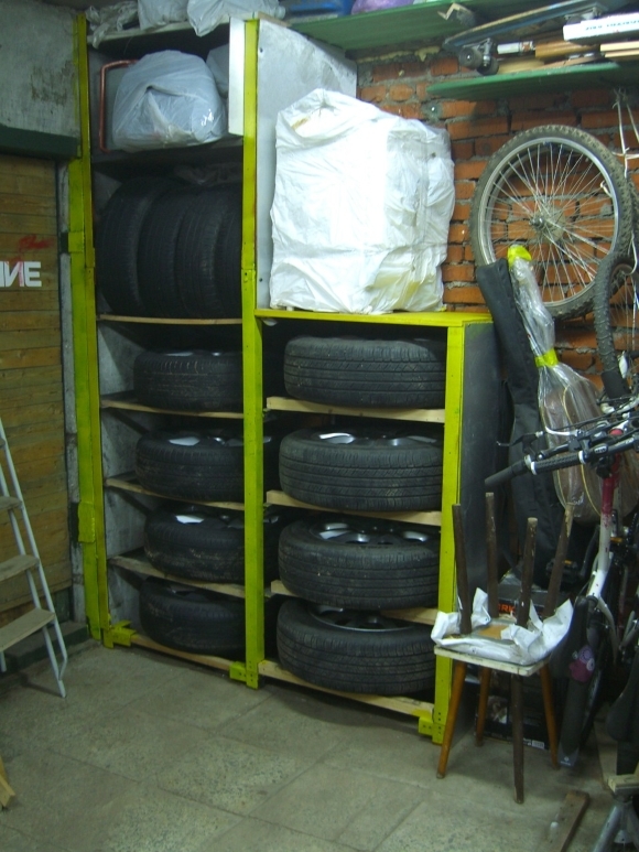 Стеллаж для колес и дисков, подвесной стеллаж для хранения шин в гараже