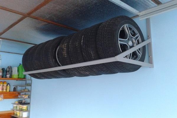 Как хранить резину без дисков: хранение зимних колес в гараже своими руками