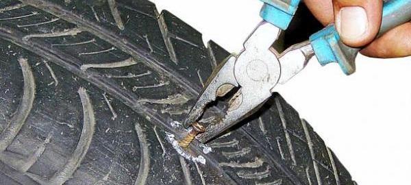 Ремонт шин и колес автомобиля: инструмент, латки и спрей для ремонта покрышек