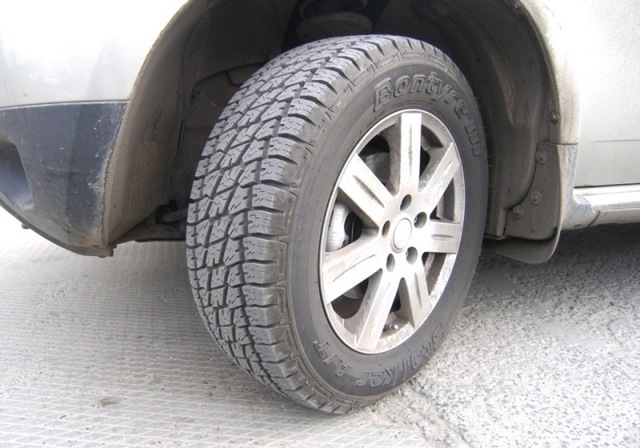 Грязевая резина на Ниву Шевроле: внедорожние шины 205 75 15, колеса АТ и МТ