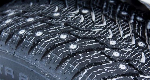 Срок службы зимней шипованной резины: сколько лет можно ездить на зимних шинах