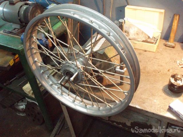 Мото диски: правка и ремонт литых спицованных дисков на мотоцикл Иж и Урал